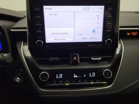 Used 2022 Toyota Corolla XSE image 25