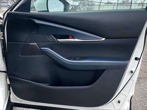 Used 2021 MAZDA CX-30 FWD 2.5 S image 25