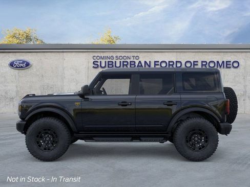New 2026 Ford Bronco Badlands image 3