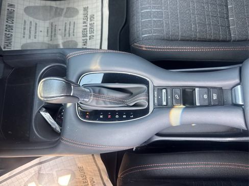 Certified 2024 Honda HR-V Sport image 12