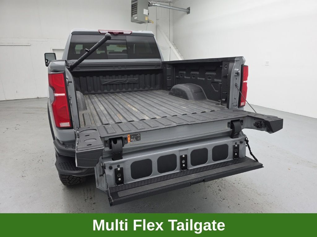 Used 2024 Chevrolet Silverado 2500 ZR2 w/ Technology Package AWD/4WD image 62