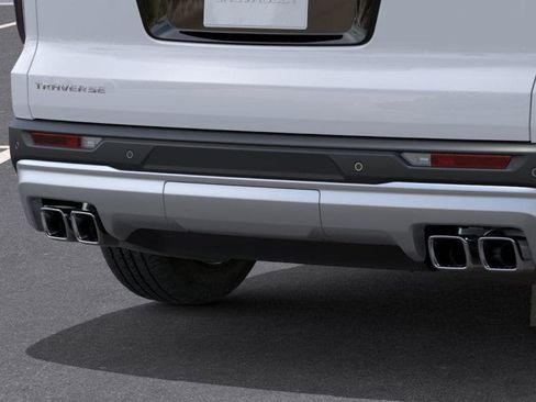 New 2026 Chevrolet Traverse LT w/ Driver Confidence Package image 14