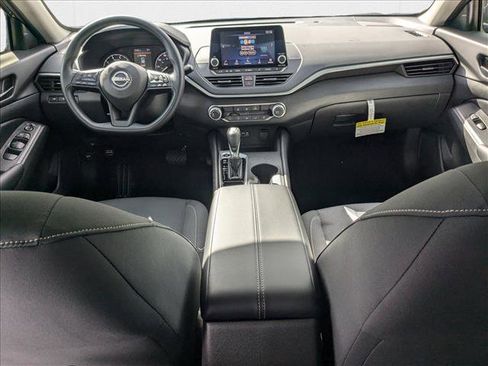 New 2025 Nissan Altima 2.5 S FWD image 13
