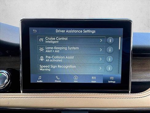 Used 2021 Lincoln Corsair Reserve FWD image 24