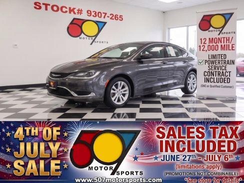 Used 2016 Chrysler 200 Limited FWD image 1