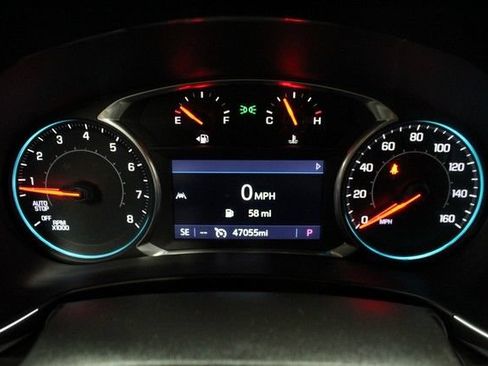 Used 2020 Chevrolet Equinox Premier FWD image 25