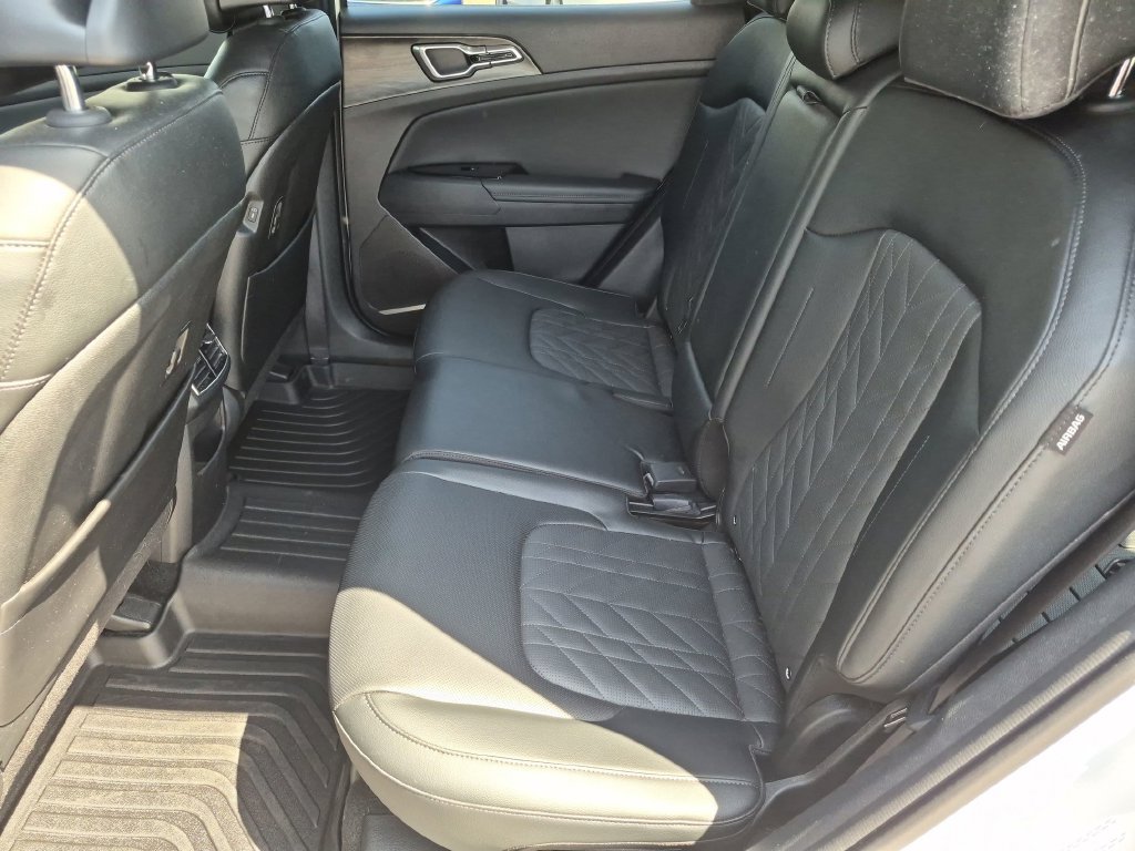 Used 2025 Kia Sportage X-Line w/ Premium Package AWD/4WD image 29