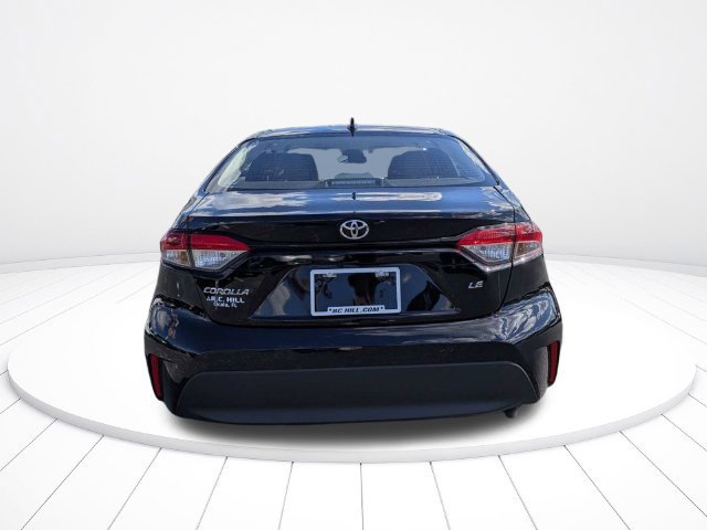 Used 2025 Toyota Corolla LE FWD image 4