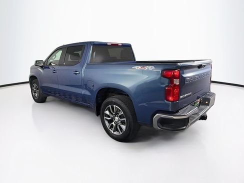 Used 2024 Chevrolet Silverado 1500 LT AWD/4WD image 5