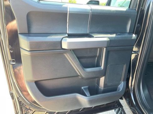 Used 2019 Ford F150 XLT w/ Equipment Group 302A Luxury AWD/4WD image 29