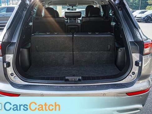 Used 2023 Mitsubishi Outlander SE AWD/4WD image 42