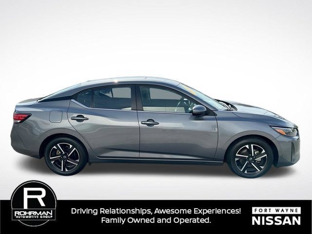Used 2024 Nissan Sentra SV FWD image 33