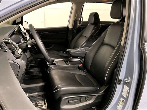 Used 2025 Honda Odyssey Touring image 25
