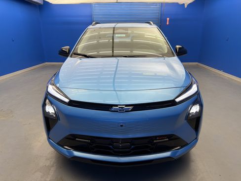 New 2027 Chevrolet Bolt RS w/ Technology Package FWD image 3
