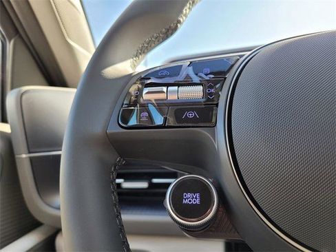 New 2025 Hyundai Ioniq 6 SEL image 7