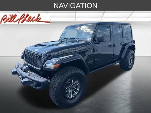 Used 2024 Jeep Wrangler Unlimited Rubicon 392 AWD/4WD image 2