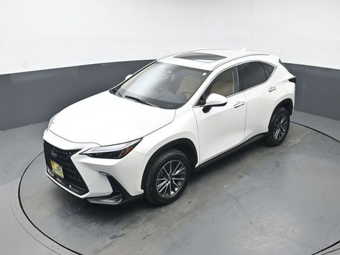 Used 2025 Lexus NX 350 AWD w/ Accessory Package (2T) image 35
