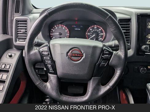 Used 2022 Nissan Frontier Pro-X RWD image 12