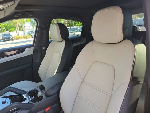 New 2026 Porsche Cayenne S AWD/4WD image 5