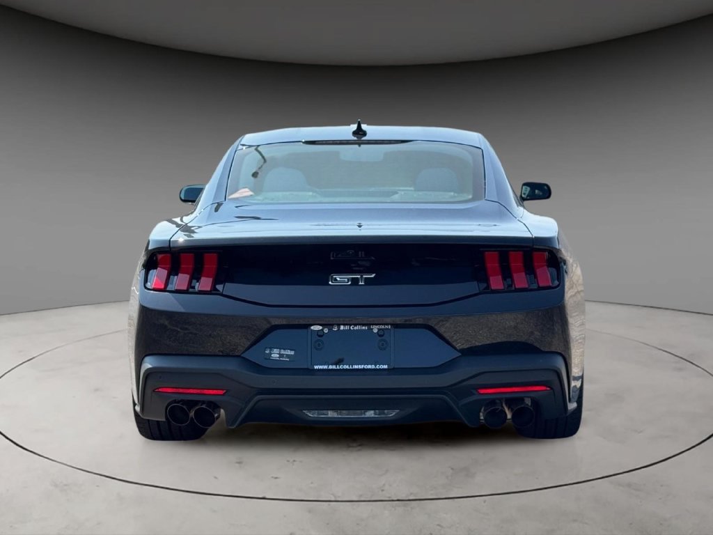 New 2026 Ford Mustang GT Premium w/ GT Performance Package RWD image 5