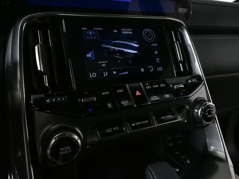Used 2025 Lexus LX 700h F Sport AWD/4WD image 12