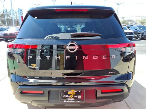 New 2026 Nissan Pathfinder SV AWD/4WD image 8
