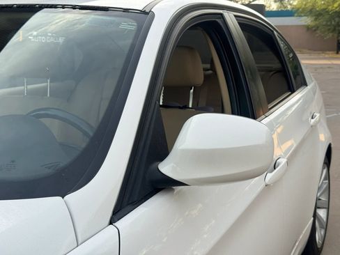 Used 2011 BMW 328i Sedan RWD image 54