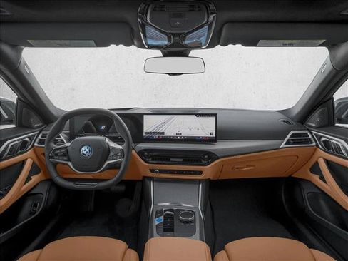 New 2026 BMW i4 eDrive40 w/ M Sport Package RWD image 5