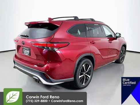 Used 2021 Toyota Highlander XSE image 9