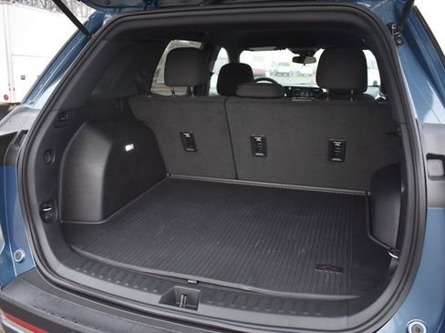New 2026 Chevrolet Equinox LT w/ LPO, Floor Liner Package image 17