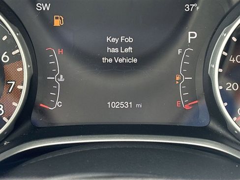 Used 2019 Jeep Compass Latitude image 12