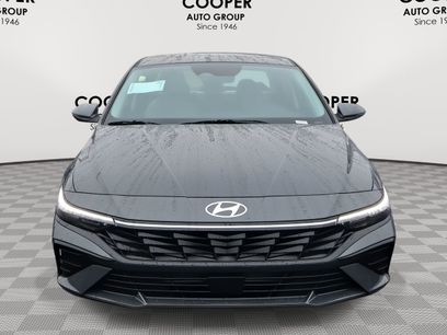 New 2025 Hyundai Elantra Limited