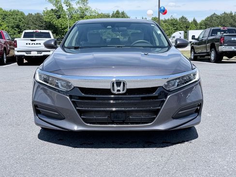 Used 2018 Honda Accord LX image 3