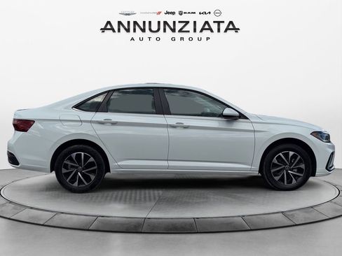 Used 2025 Volkswagen Jetta S image 6