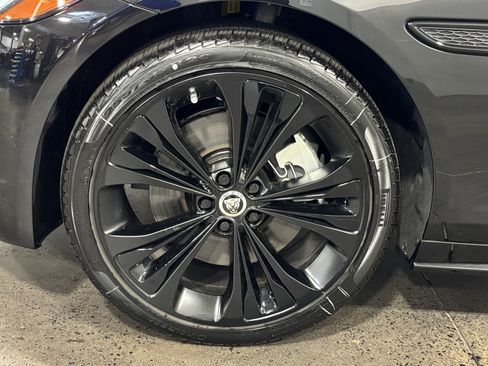 New 2024 Jaguar XF R-Dynamic SE image 10