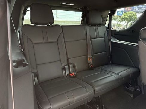 Used 2022 Chevrolet Tahoe RST w/ Luxury Package RWD image 33