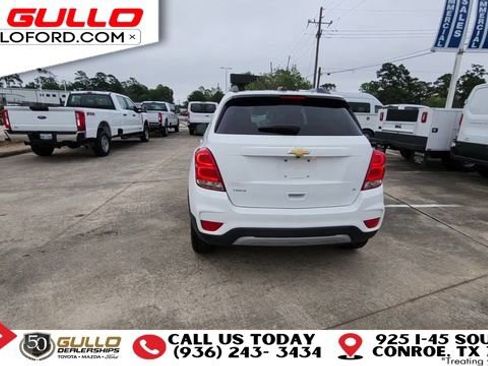 Used 2017 Chevrolet Trax LT w/ LT Convenience Package FWD image 7