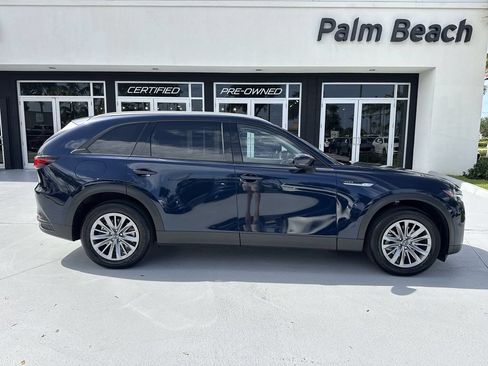 Used 2025 MAZDA CX-90 Plug-In Hybrid w/ Preferred AWD/4WD image 5