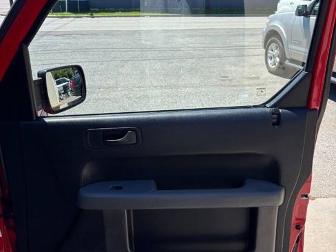 Used 2005 Honda Element EX image 14