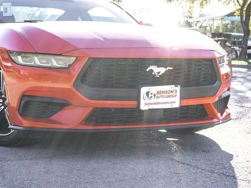 Used 2024 Ford Mustang Premium image 3