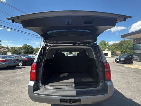 Used 2019 Chevrolet Tahoe LS AWD/4WD image 9