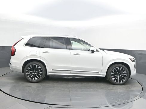 New 2026 Volvo XC90 B6 Ultra w/ Lounge Package AWD/4WD image 8