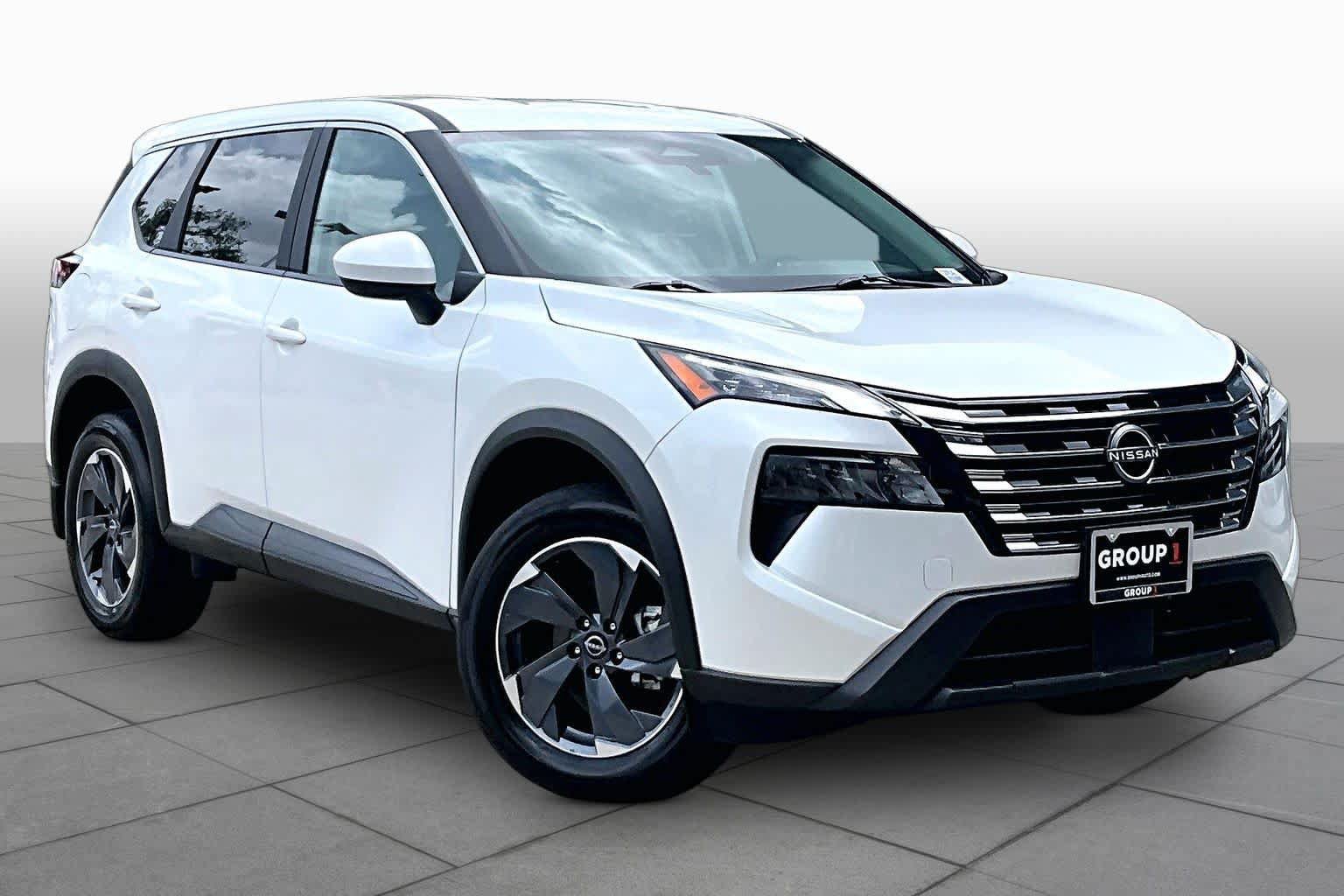 Certified 2026 Nissan Rogue SV FWD image 3