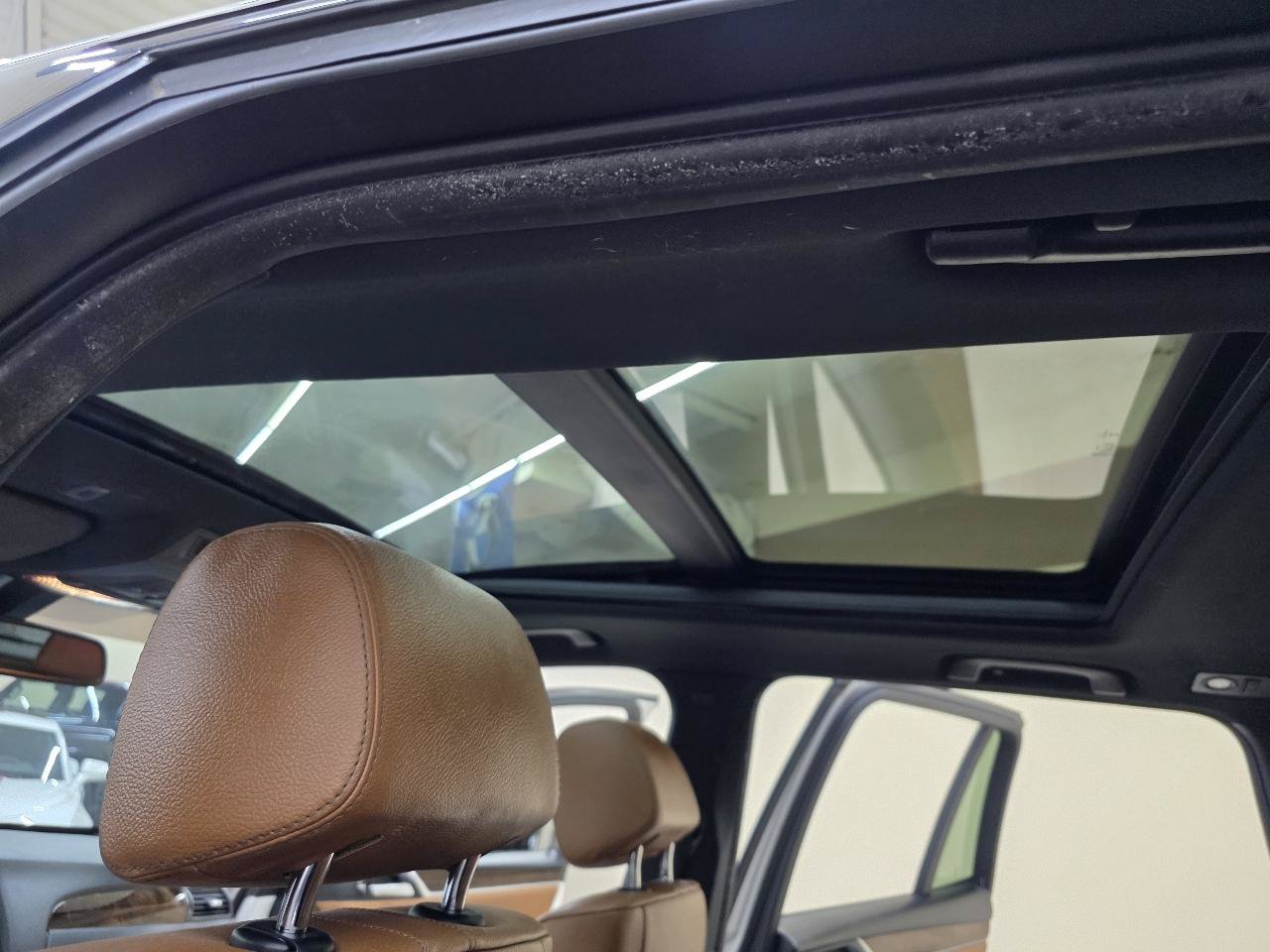 Used 2016 BMW X3 sDrive28i RWD image 38