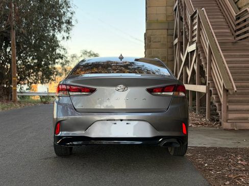 Used 2018 Hyundai Sonata SE FWD image 30