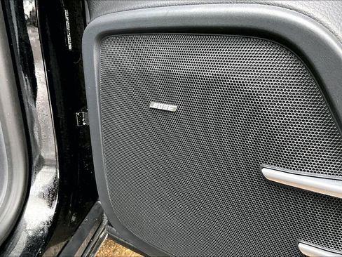 Used 2014 Porsche Cayenne Platinum Edition image 37