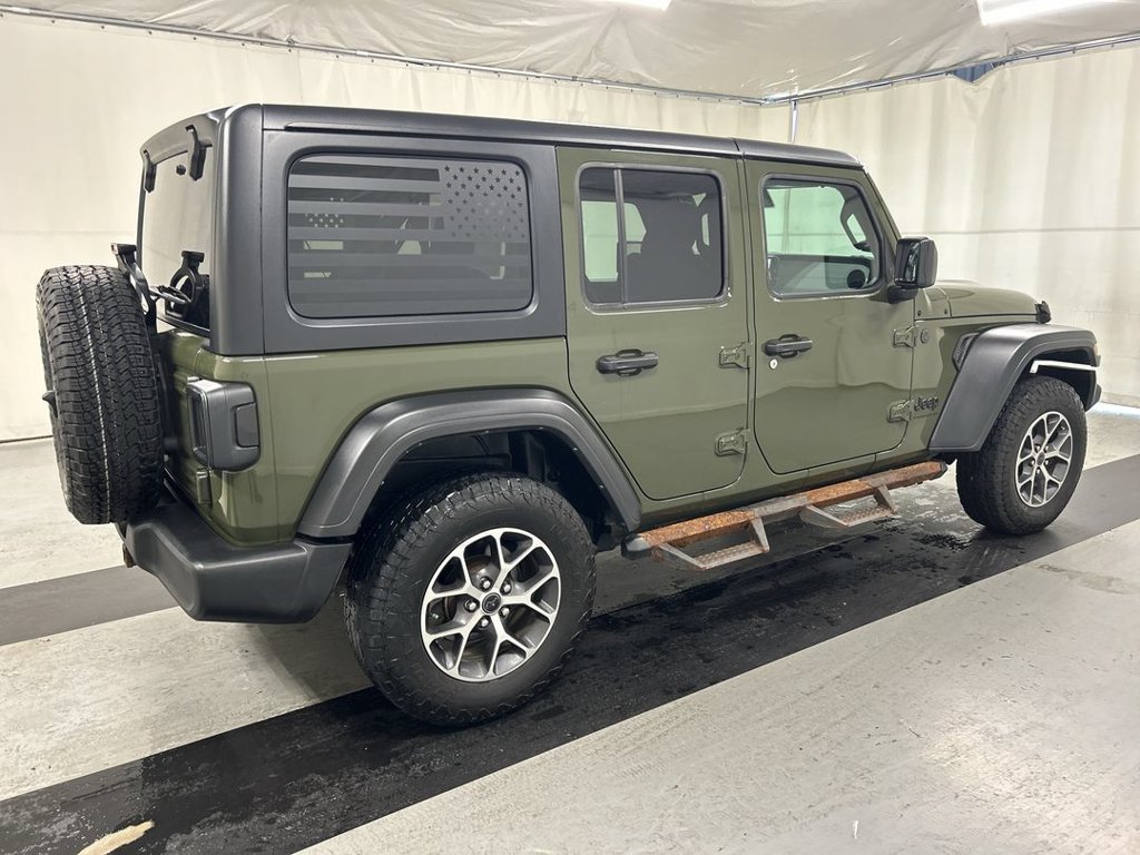 Used 2024 Jeep Wrangler Unlimited Sport AWD/4WD image 2
