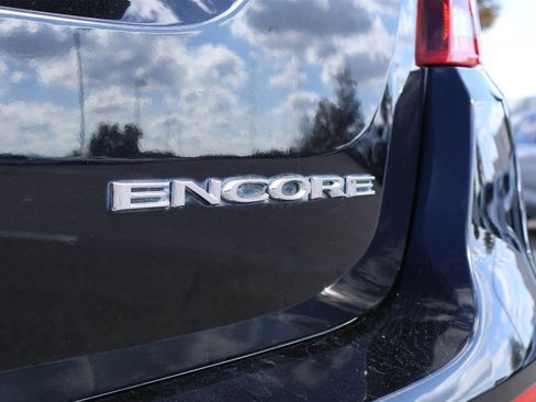 Used 2018 Buick Encore Preferred image 7