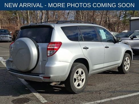 Used 2011 Toyota RAV4 4WD image 7