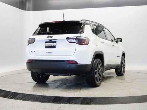 New 2026 Jeep Compass Limited image 9